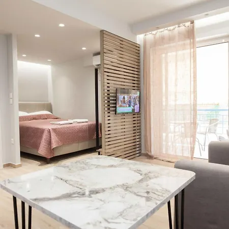 Petralona Gem Hotel-style With Balcony Apartment *
